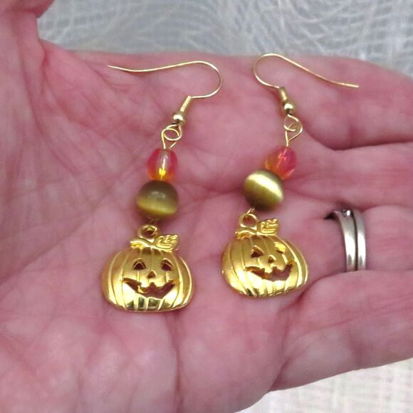 Gold Tone Pumpkin Dangle Drop Earrings for Halloween, Handmade Jewelry Women - Picture 5 of 7